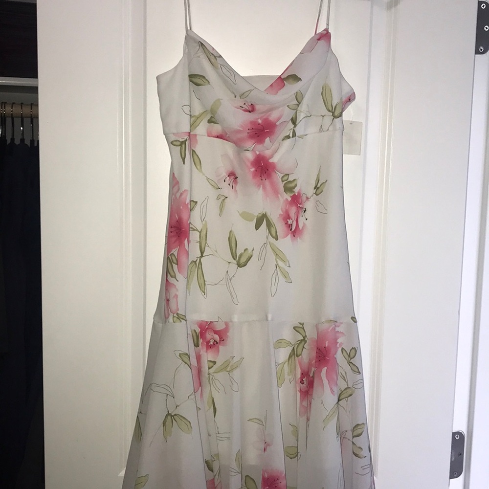 Dress with flowers